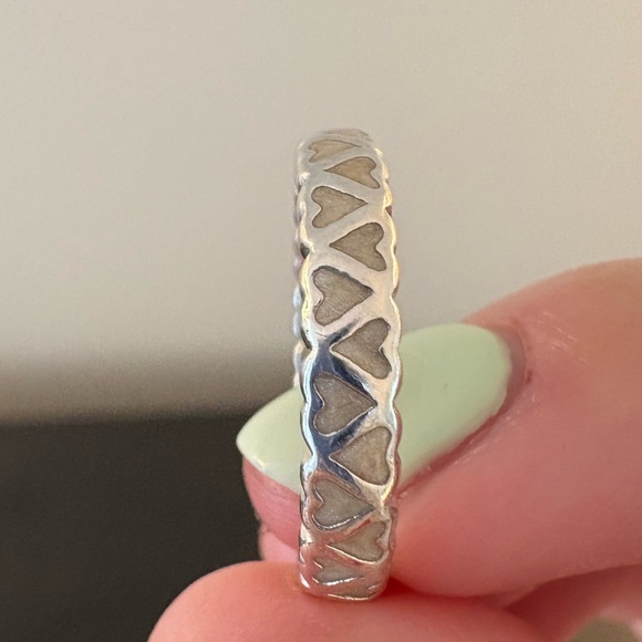 Pandora ring size 7 - Picture 4 of 5
